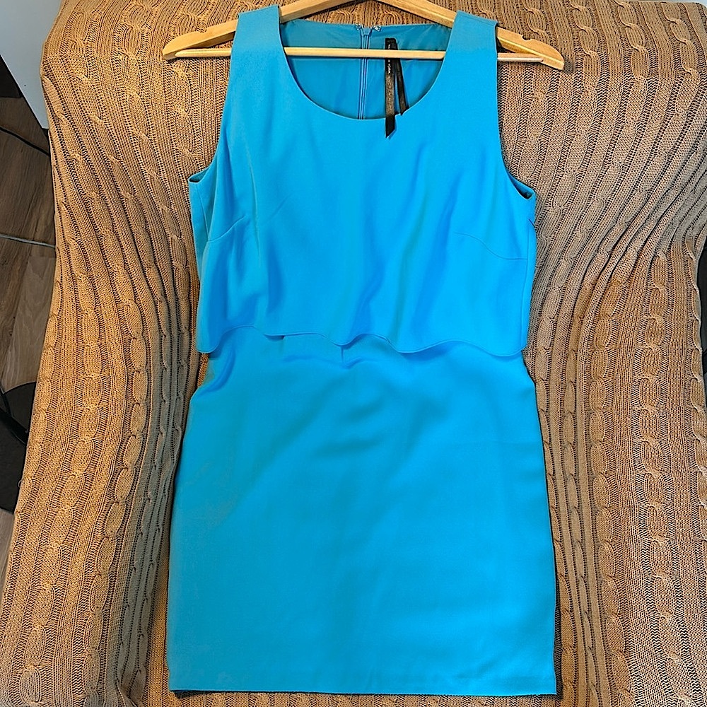 Andrew Marc Dress Women’s 6